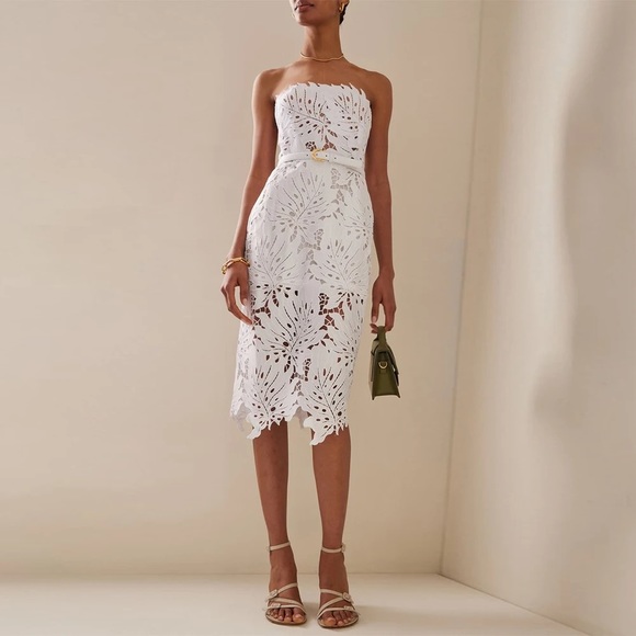 Sexy Whispy Lace Lined Bodycon Belted White MIDI Dress - Picture 3 of 8